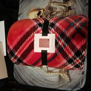 Victoria Secrets New With Tag!! Blanket 50in x 60in Super Soft